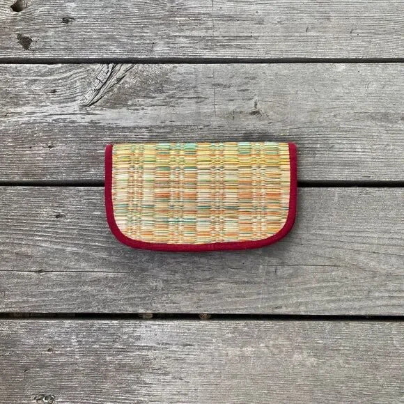 Wicker Clutch - Picture 2 of 4